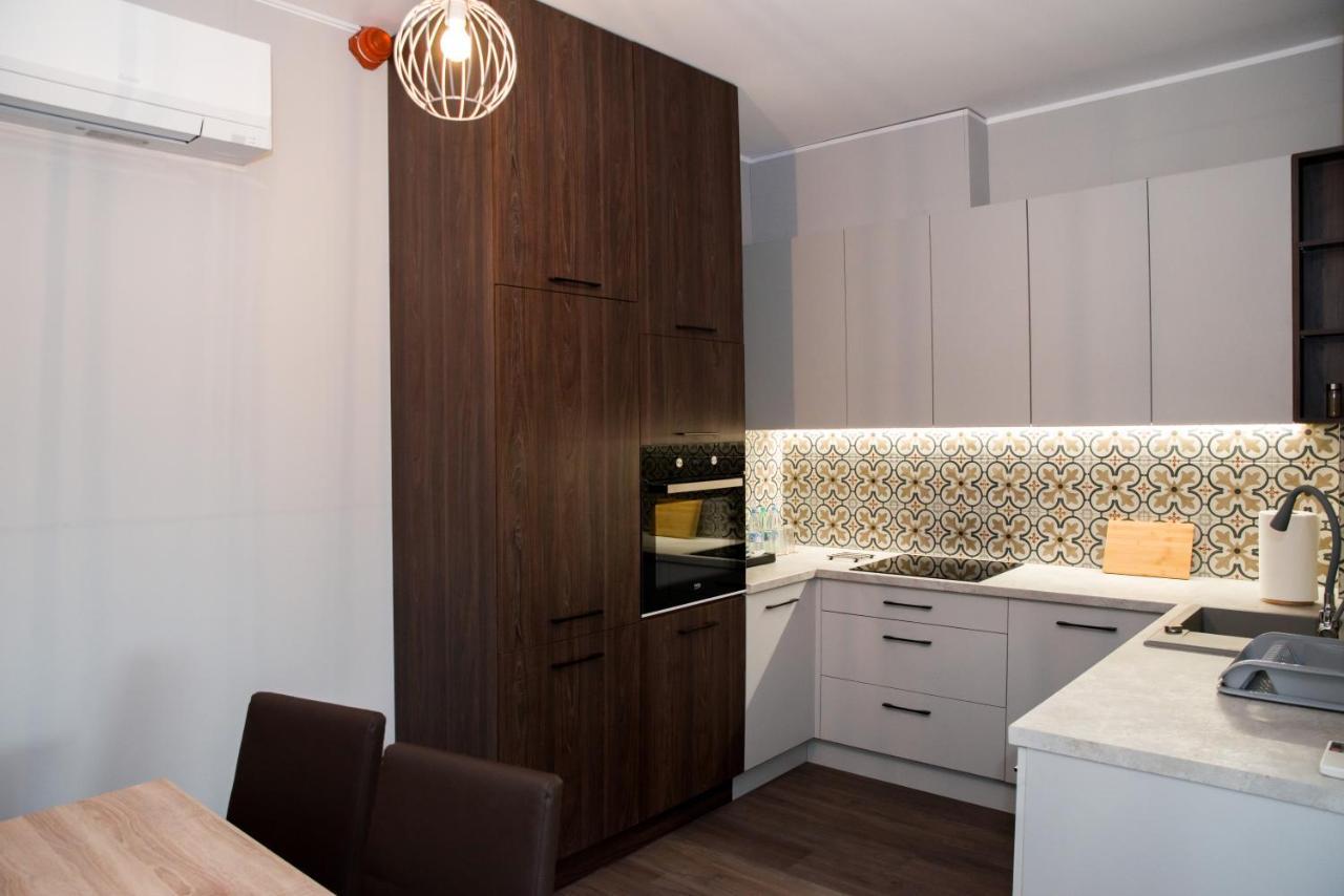 107 Hotel 3*